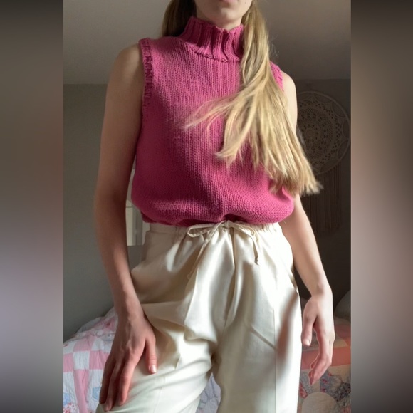 Fuscia Pink Cable Knit Vest - Picture 2 of 4